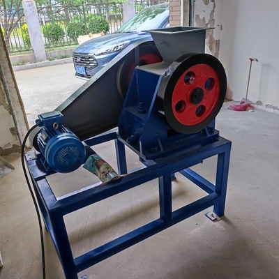 Gezegelde kaakcrusher MPE-100×250 Laboratoriummachine