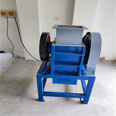 300kg/H de lage van de de Kaakmaalmachine van het Consumptielaboratorium Compacte Negatieve Opschorting