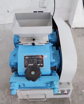 250 × 150 Double Roller Laboratory Rock Crusher MPG-serie