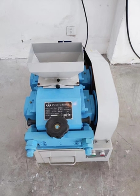Kleine 1500 kg/u dubbele rollenbreker Hoge energiebenutting